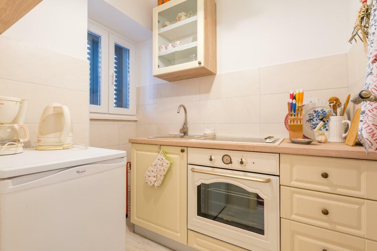 Elegant & Enchanting - Apartment At Old Town Entrance - Dubrovnik Dış mekan fotoğraf