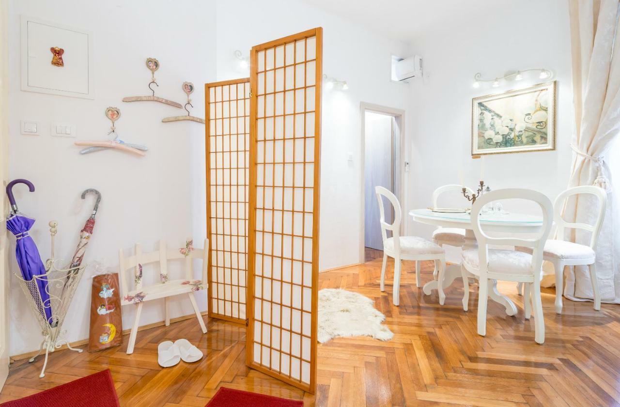 Elegant & Enchanting - Apartment At Old Town Entrance - Dubrovnik Dış mekan fotoğraf