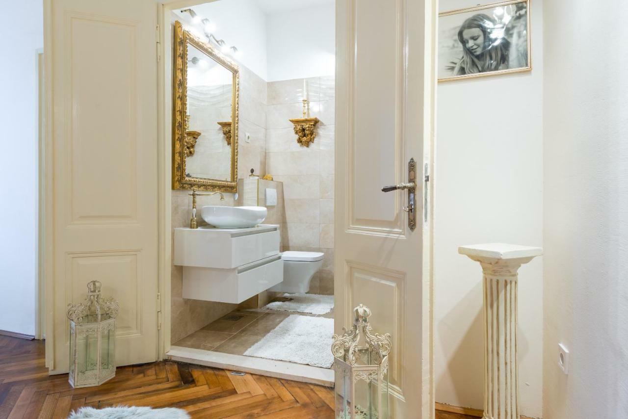 Elegant & Enchanting - Apartment At Old Town Entrance - Dubrovnik Dış mekan fotoğraf