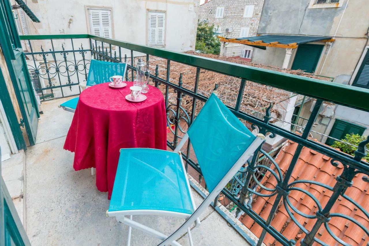 Elegant & Enchanting - Apartment At Old Town Entrance - Dubrovnik Dış mekan fotoğraf